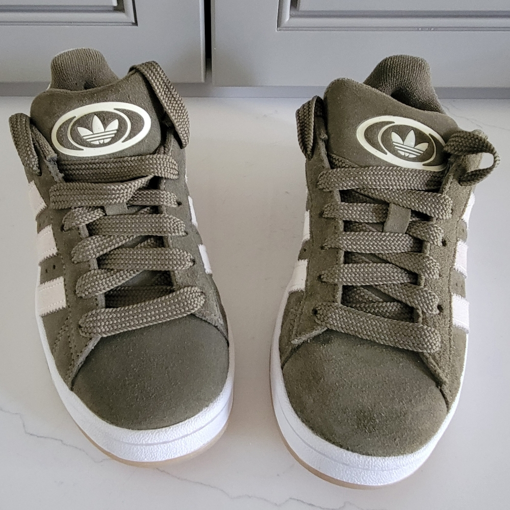 Kids ADIDAS Campus Original OOs Size 4.5